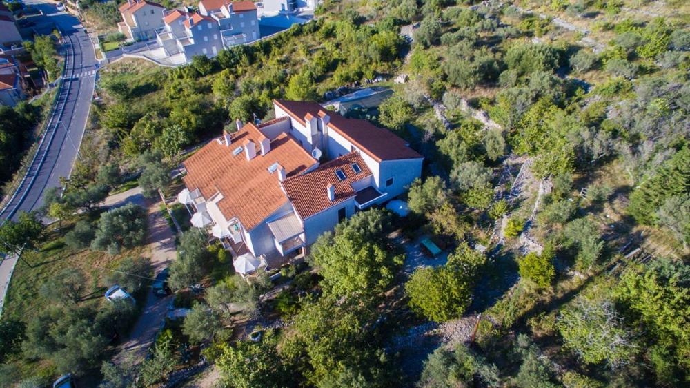 Apartments Palma & Pino 크레스 외부 사진